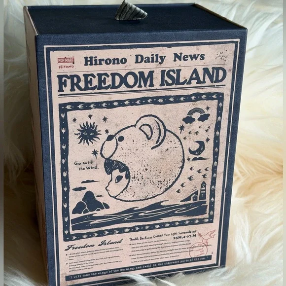 NIB Popmart Hirono Freedom Island London exclusive - Picture 3 of 3